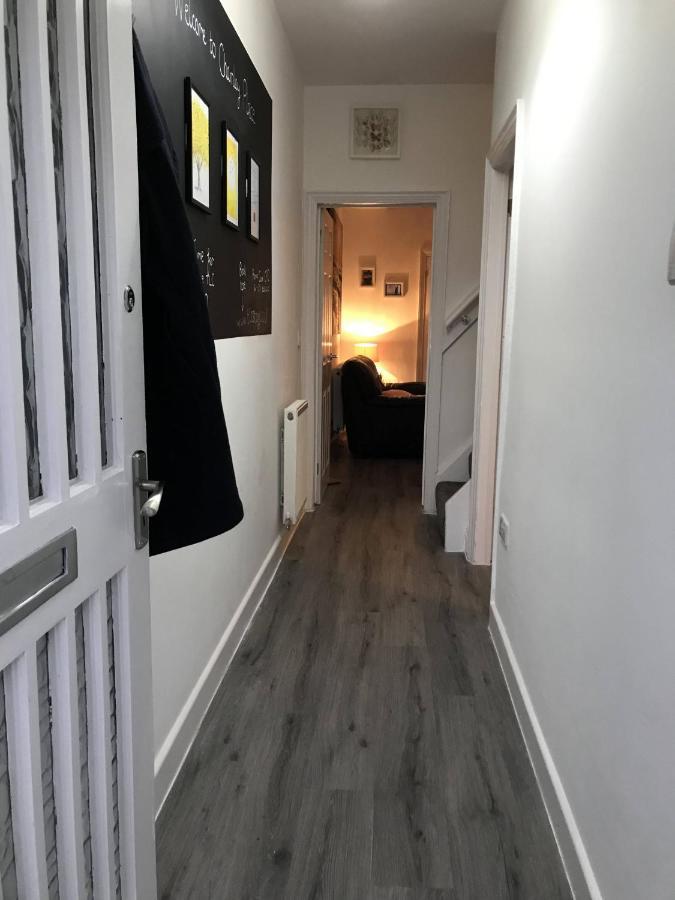 Stylish Modern 3-Bed House Nr Manchester City Ctr Whitefield Esterno foto