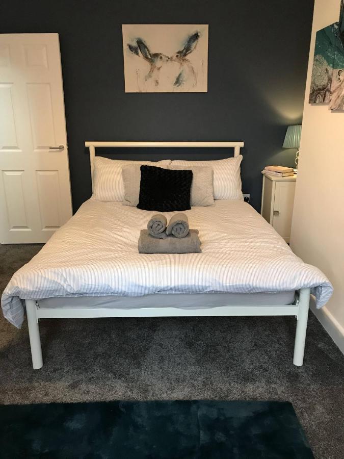 Stylish Modern 3-Bed House Nr Manchester City Ctr Whitefield Esterno foto